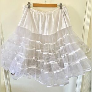 Leg Avenue Tulle Petticoat